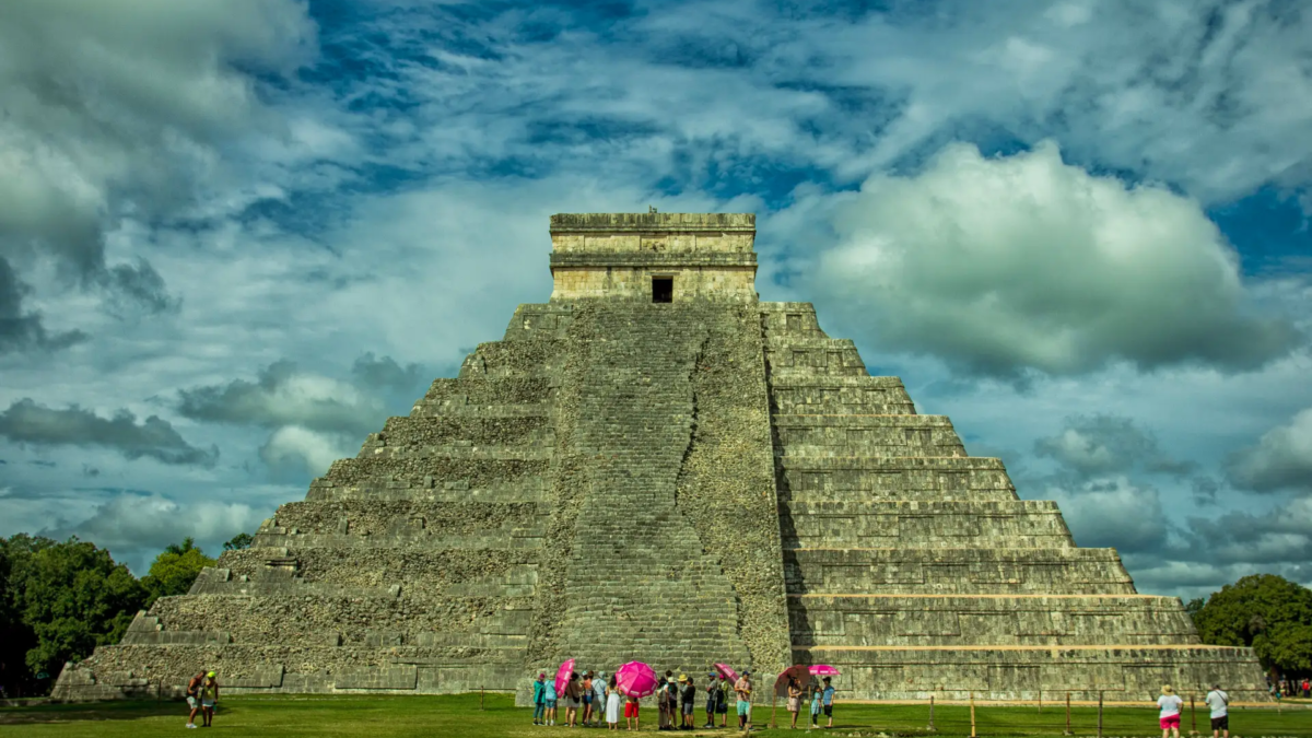 Chichen Itza - Pyramid of Kukulkán - Travel Photography